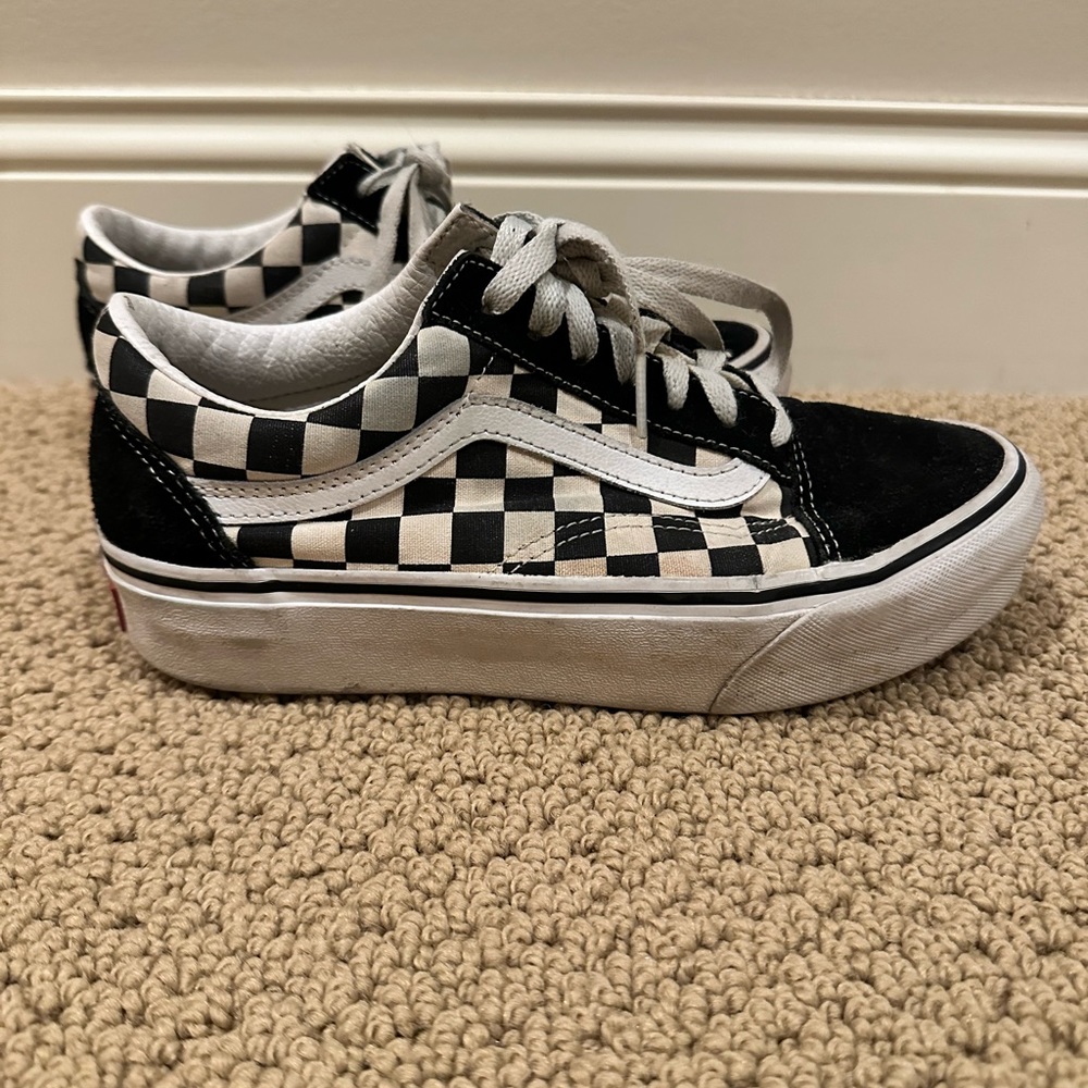 VANS black and white checkered sneakers size 37